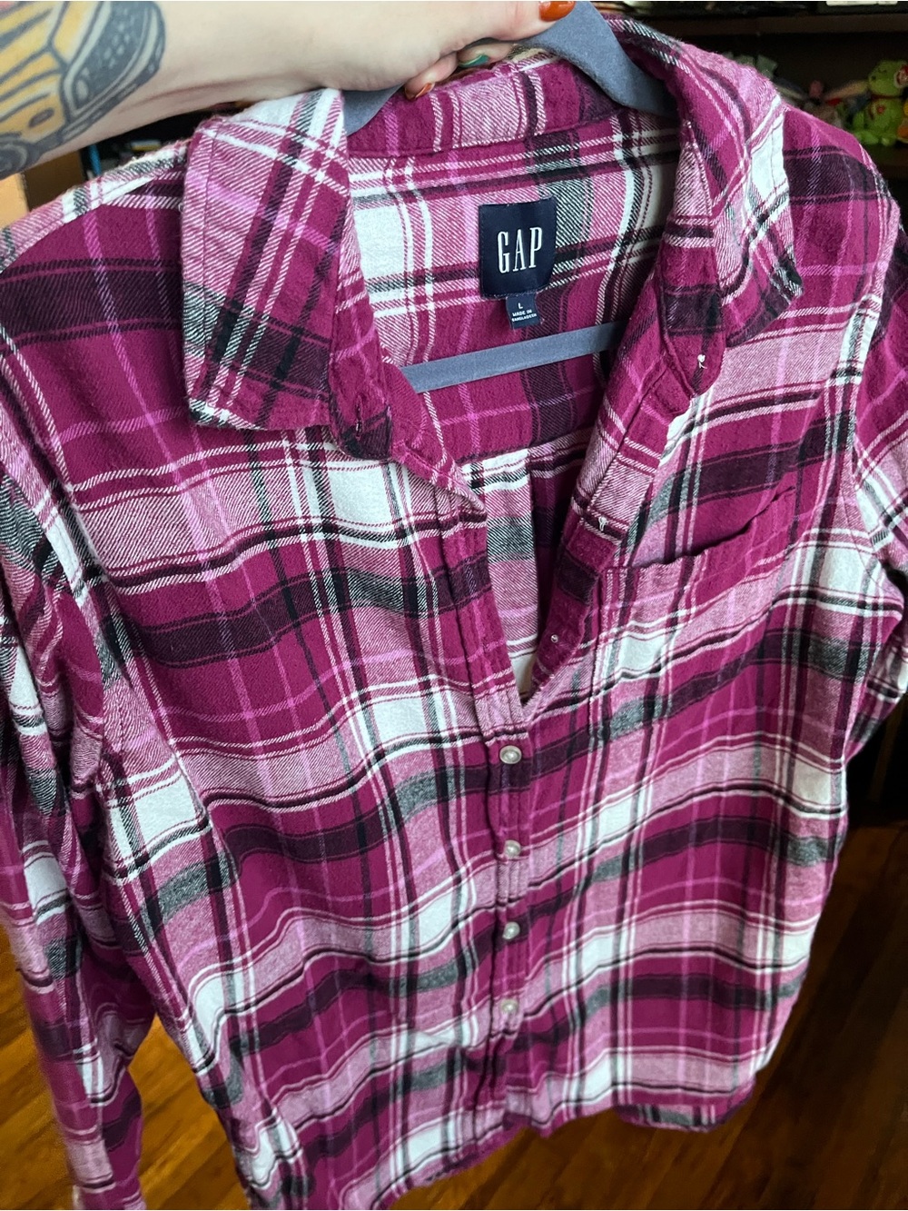 Gap- Dark Pink Plaid Soft Flannel Shirt Large - Picture 7 of 11